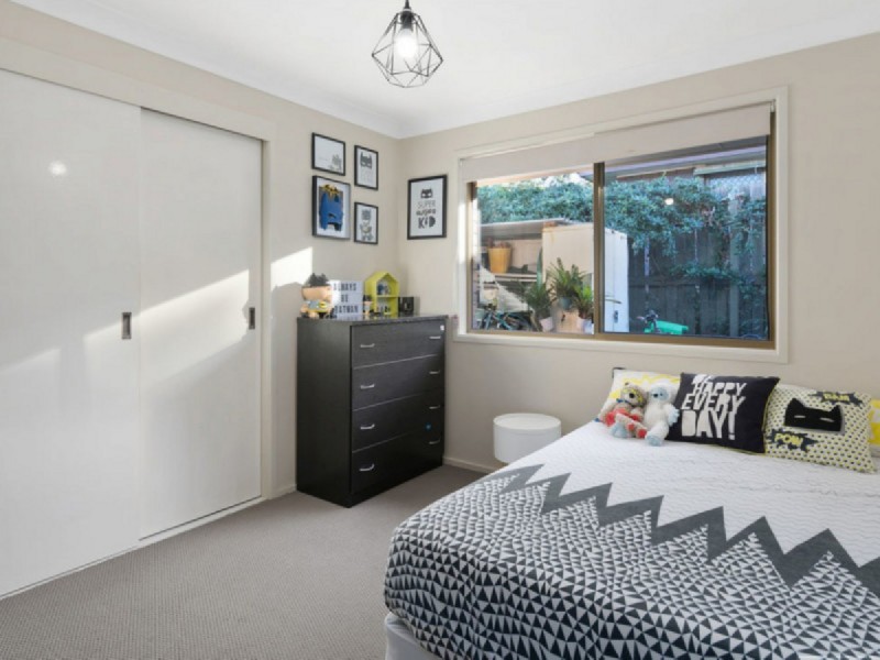 54 Beach Street, Cleveland QLD 4163