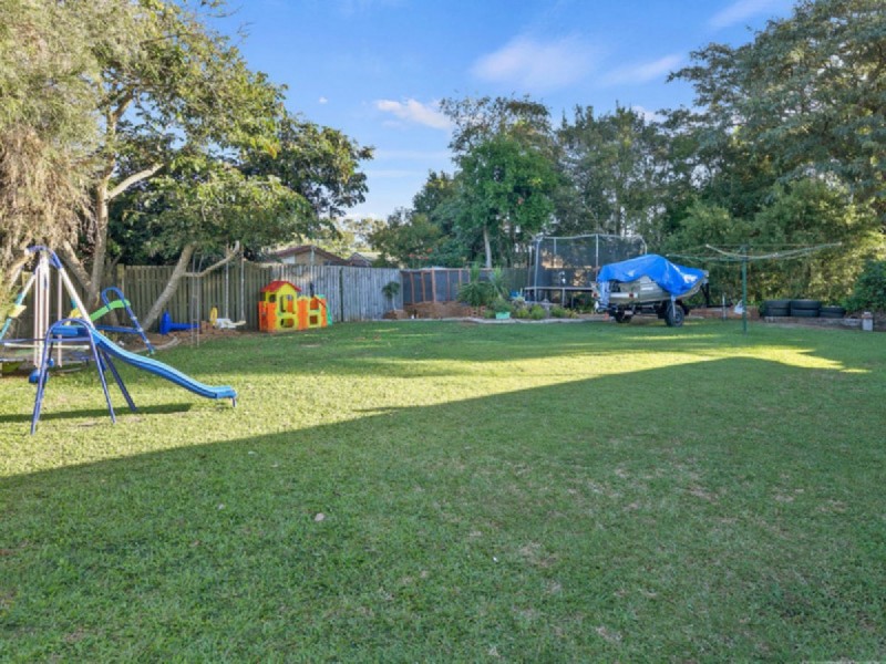 54 Beach Street, Cleveland QLD 4163