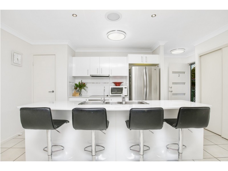 2/60 Queen Street, Cleveland QLD 4163