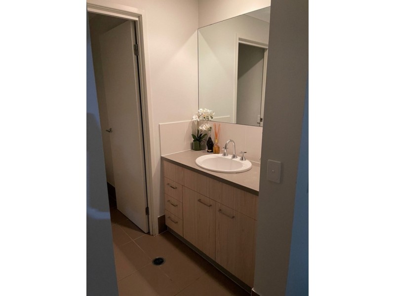 41 Aqua Crescent, Redland Bay QLD 4165