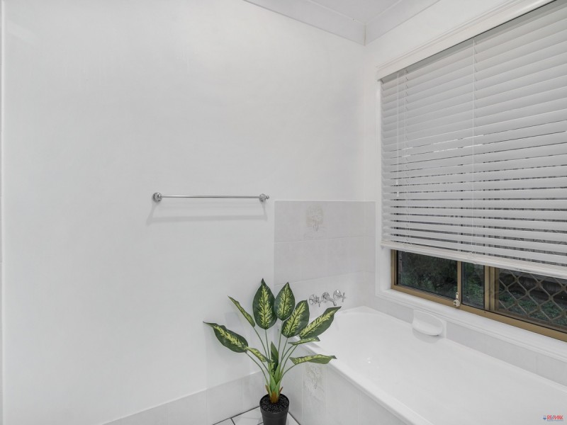 37 Chateau Street, Thornlands QLD 4164