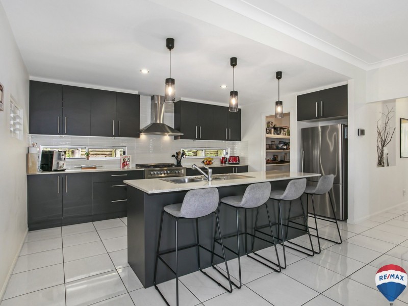 22 Kerder Street, Thornlands QLD 4164