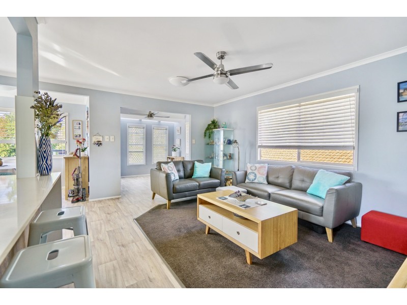 191 Cane Street, Redland Bay QLD 4165