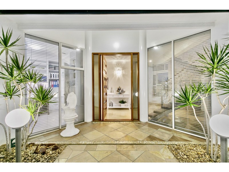 43 Seacrest Court, Raby Bay QLD 4163
