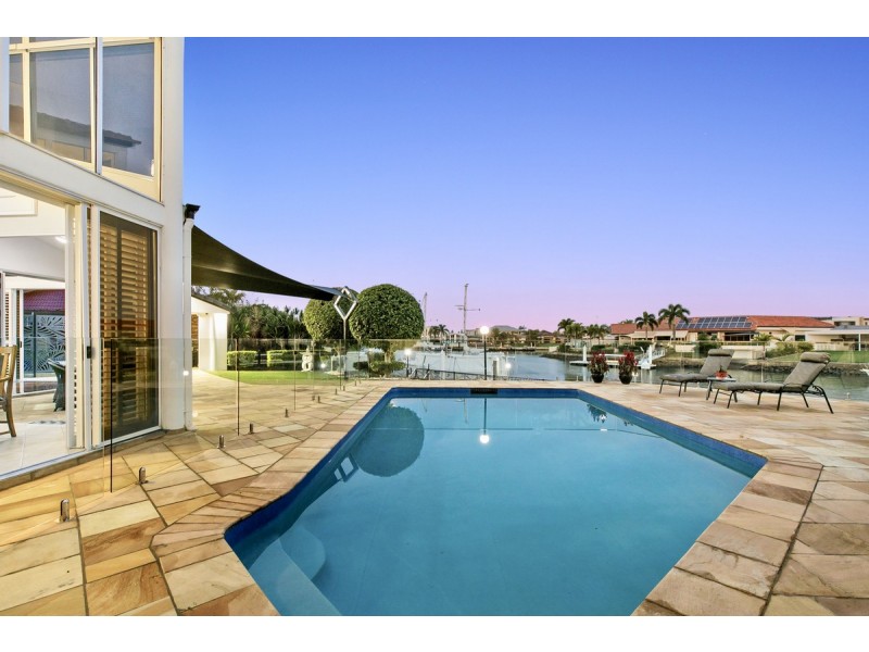 43 Seacrest Court, Raby Bay QLD 4163