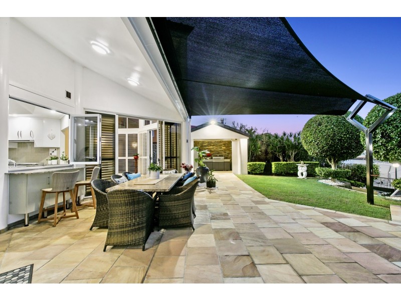 43 Seacrest Court, Raby Bay QLD 4163