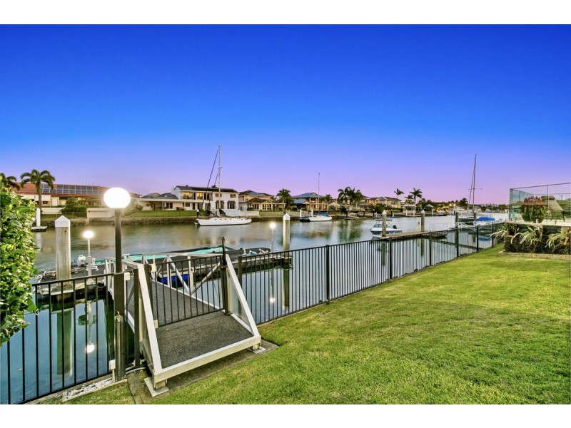 43 Seacrest Court, Raby Bay QLD 4163