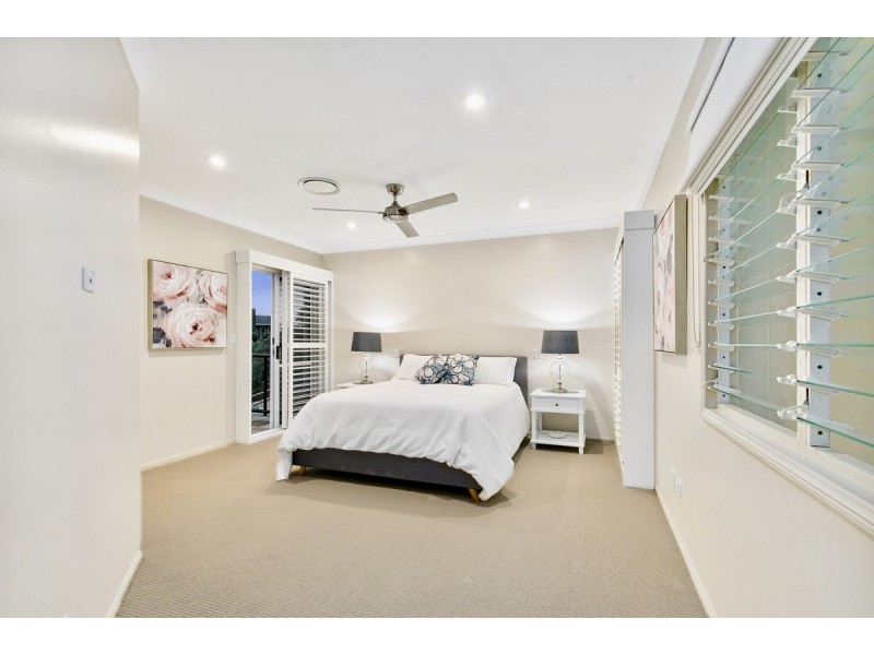 43 Seacrest Court, Raby Bay QLD 4163