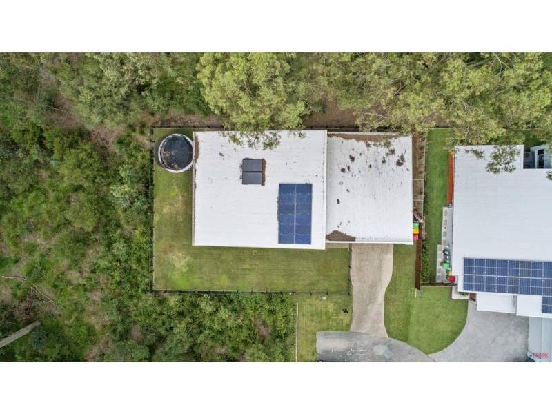 17 Glenhaven Close, Redland Bay QLD 4165