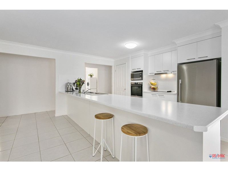 102 SOUTH Street, Thornlands QLD 4164