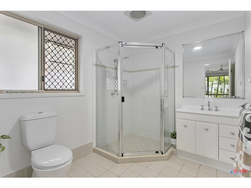 102 SOUTH Street, Thornlands QLD 4164