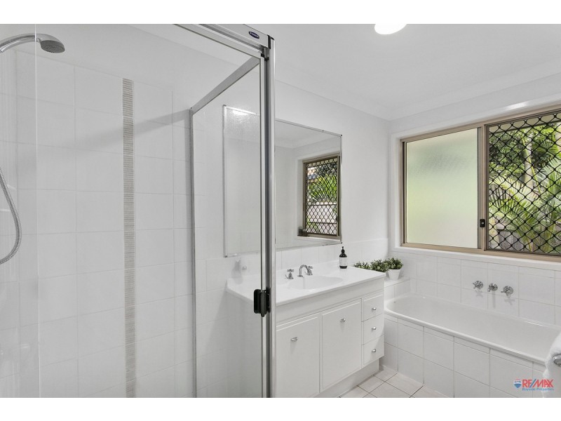 102 SOUTH Street, Thornlands QLD 4164