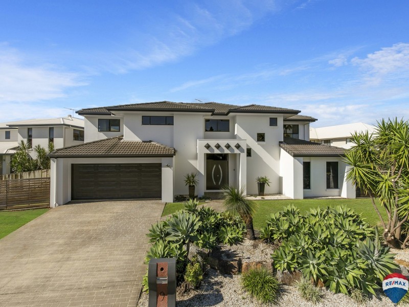 9 Irwin Place, Redland Bay QLD 4165