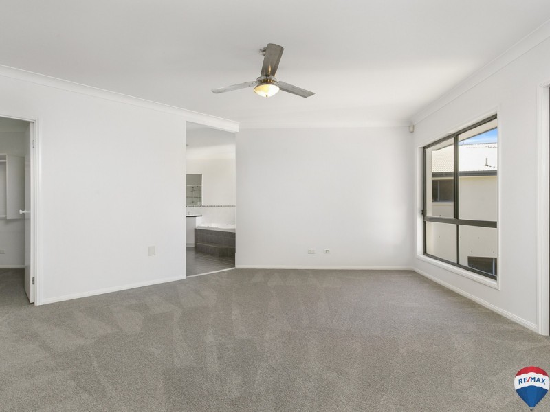 9 Irwin Place, Redland Bay QLD 4165