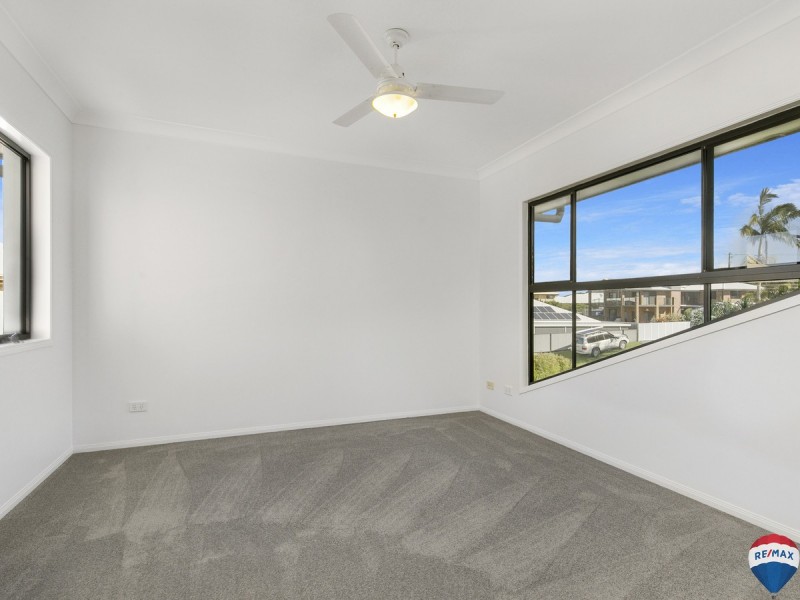 9 Irwin Place, Redland Bay QLD 4165