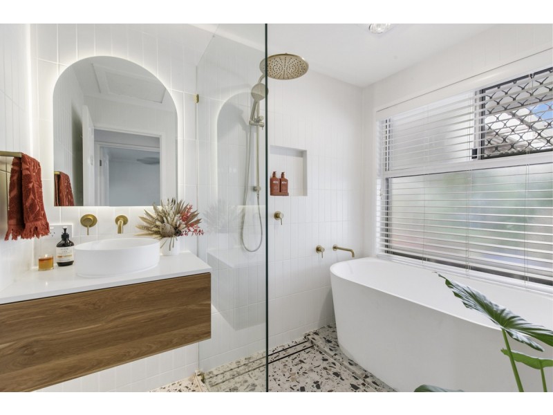 18 Chiseldon Street, Alexandra Hills QLD 4161