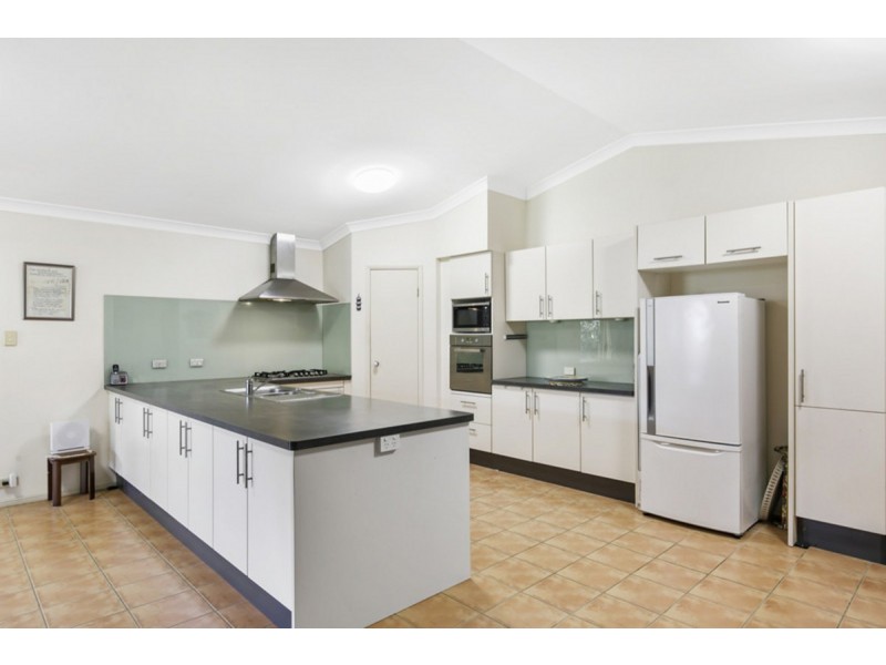 46 Marjorie Buckler Avenue, Redland Bay QLD 4165