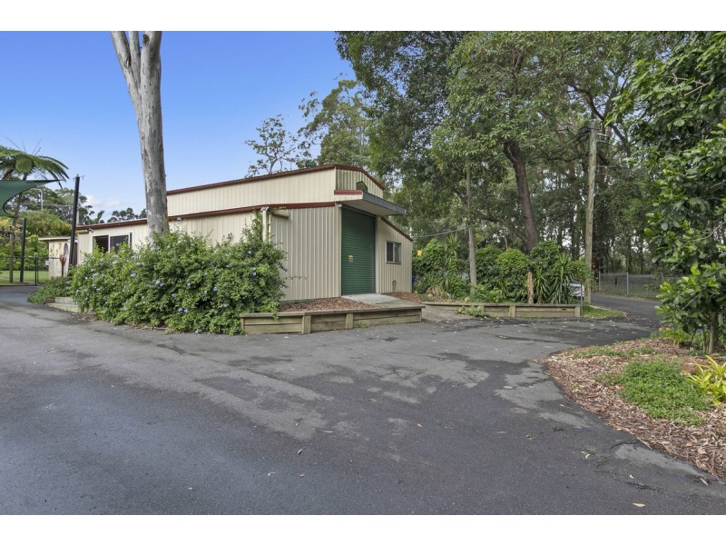 369 Redland Bay Road, Capalaba QLD 4157