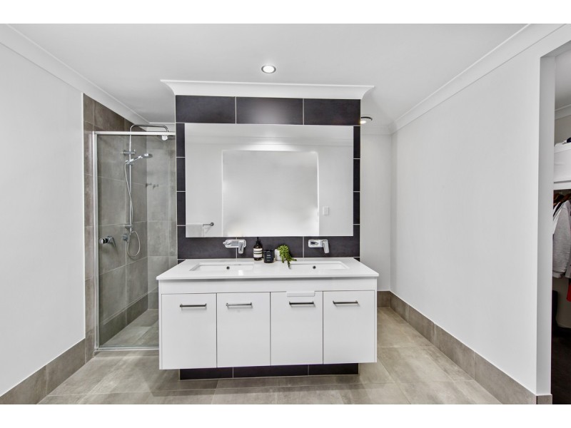 29 Angliss Circuit, Thornlands QLD 4164