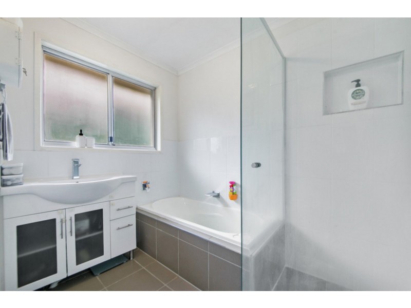 90 Cumberland Drive, Alexandra Hills QLD 4161