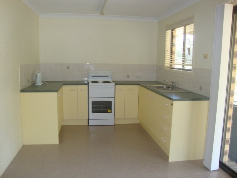 57 Spoonbill Street, Birkdale QLD 4159