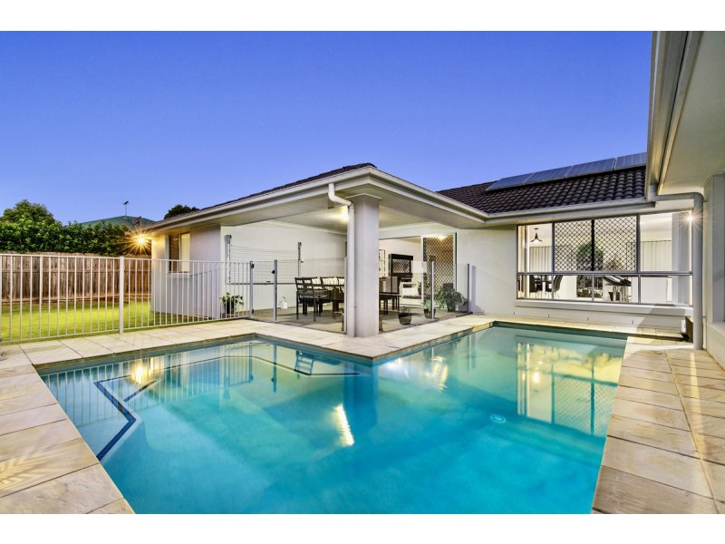 8 Beutel Place, Thornlands QLD 4164