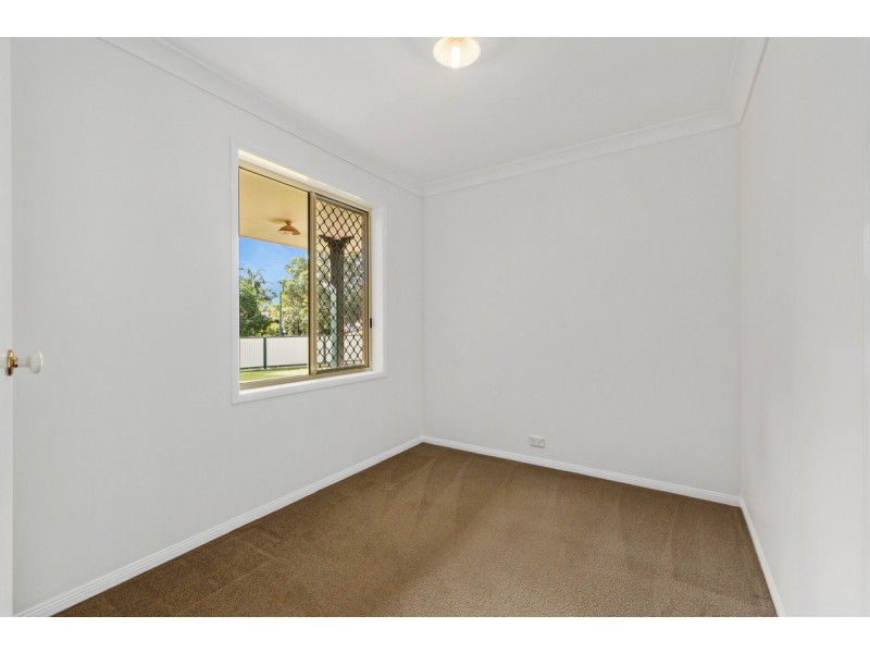 14 Chesterfield Crescent, Wellington Point QLD 4160