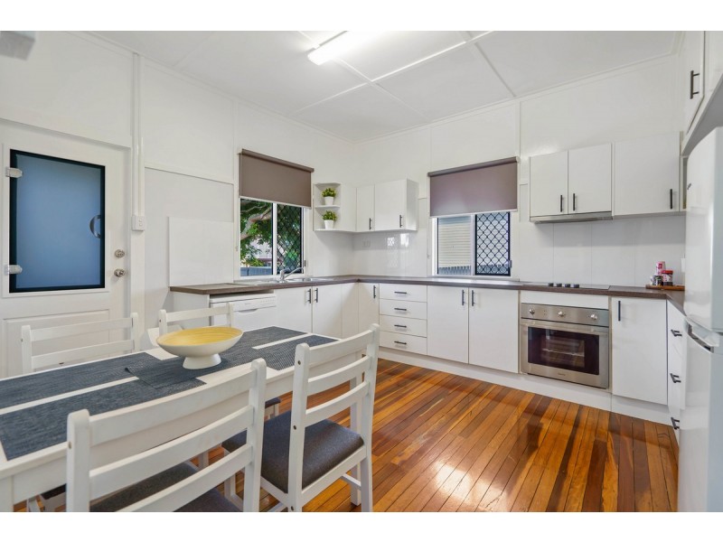 31 Yeo Street, Victoria Point QLD 4165