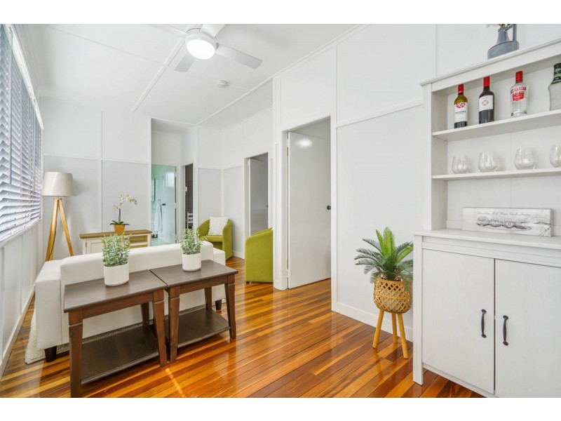 31 Yeo Street, Victoria Point QLD 4165