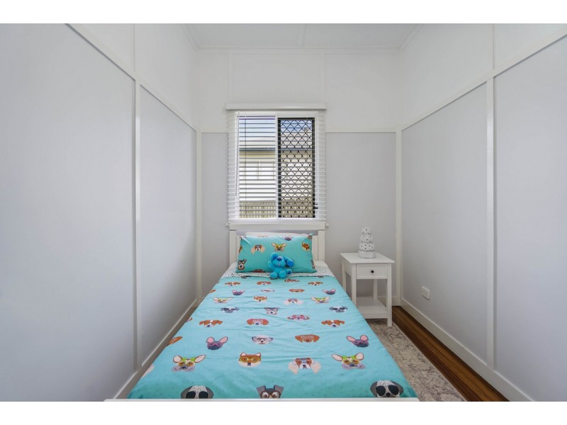31 Yeo Street, Victoria Point QLD 4165