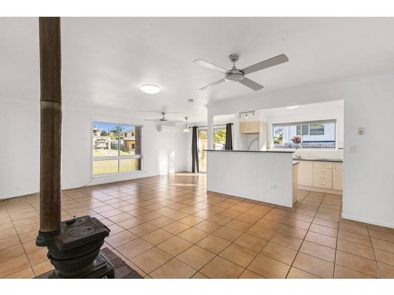 16 Hampshire Crescent, Alexandra Hills QLD 4161