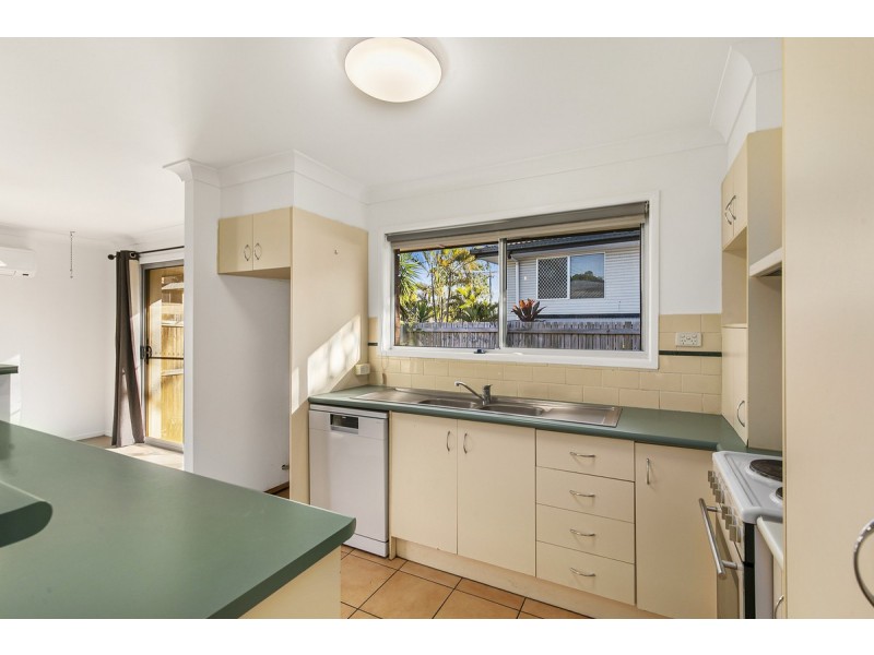 16 Hampshire Crescent, Alexandra Hills QLD 4161