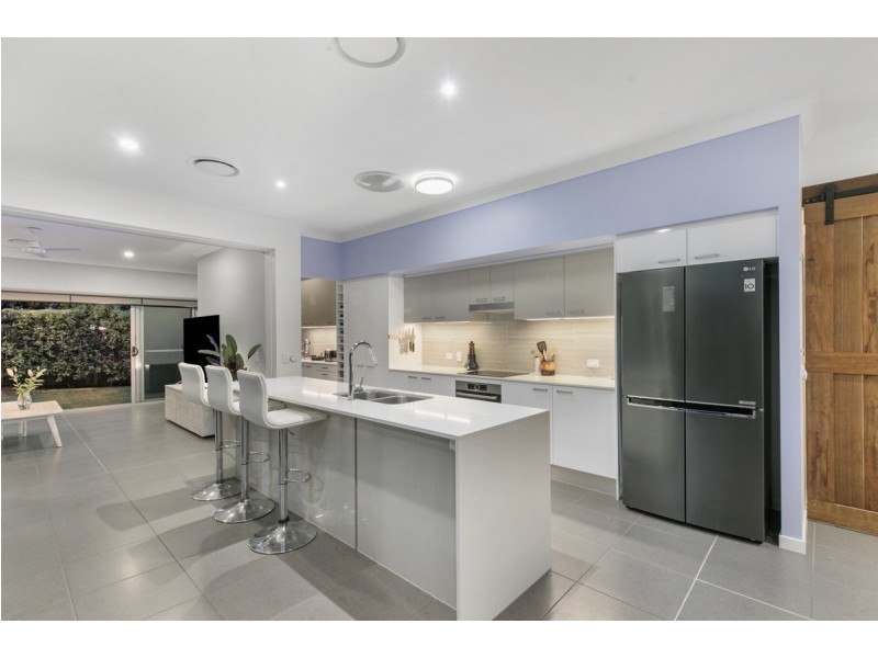 214 Hardwood Drive, Mount Cotton QLD 4165