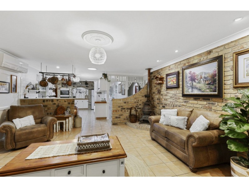 41 Redgrove Avenue, Wellington Point QLD 4160