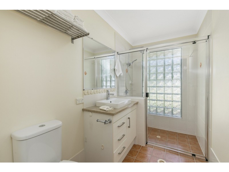 3 Felix Court, Wellington Point QLD 4160