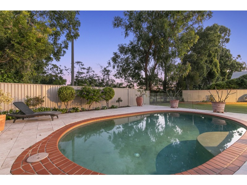 3 Felix Court, Wellington Point QLD 4160