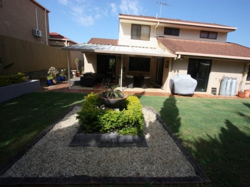 8 Sophie Court, Wellington Point QLD 4160