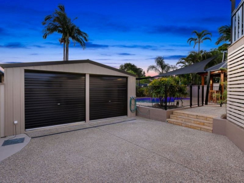 2 Lindon Street, Birkdale QLD 4159