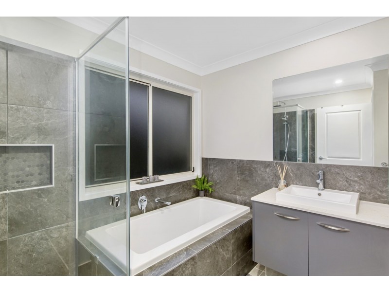 5 Berkingham Street, Thornlands QLD 4164