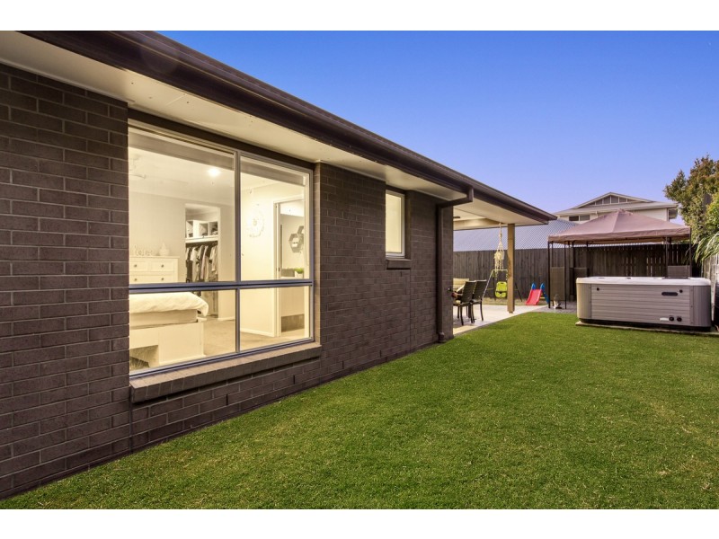 5 Berkingham Street, Thornlands QLD 4164