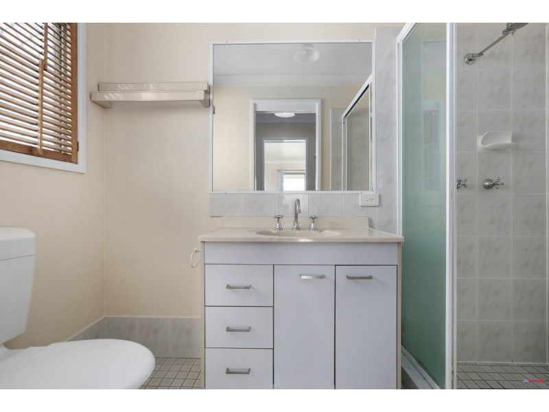 21 Chateau Street, Thornlands QLD 4164