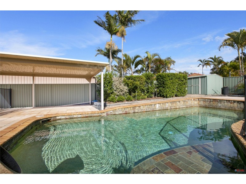 21 Chateau Street, Thornlands QLD 4164