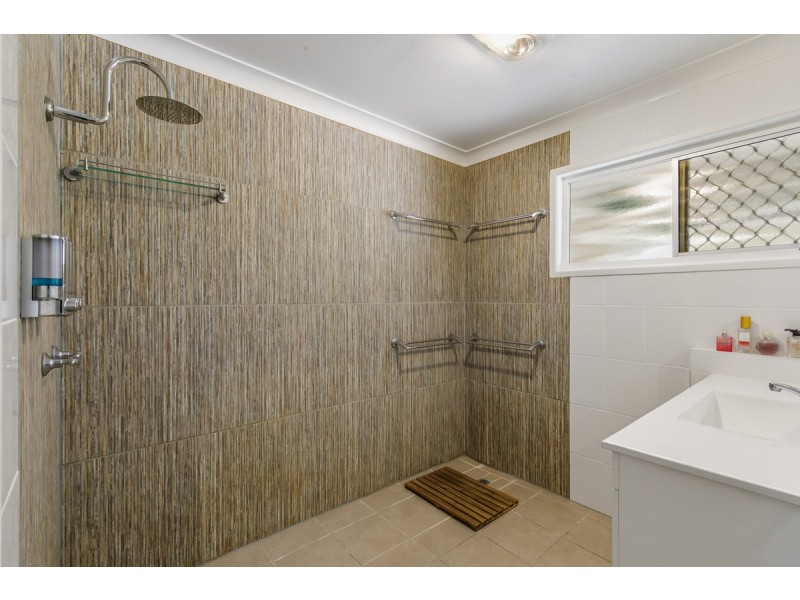 12 Patricia Street, Capalaba QLD 4157