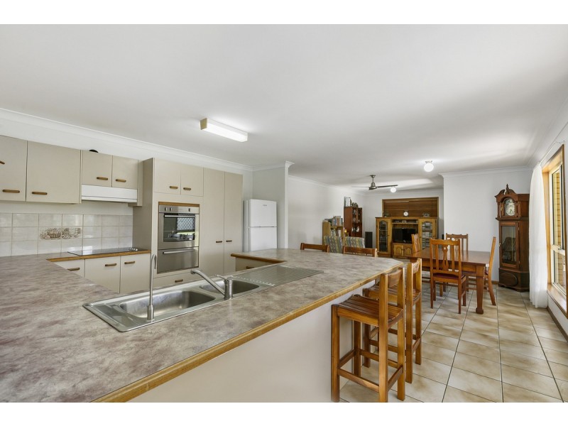 5 Agate Court, Alexandra Hills QLD 4161