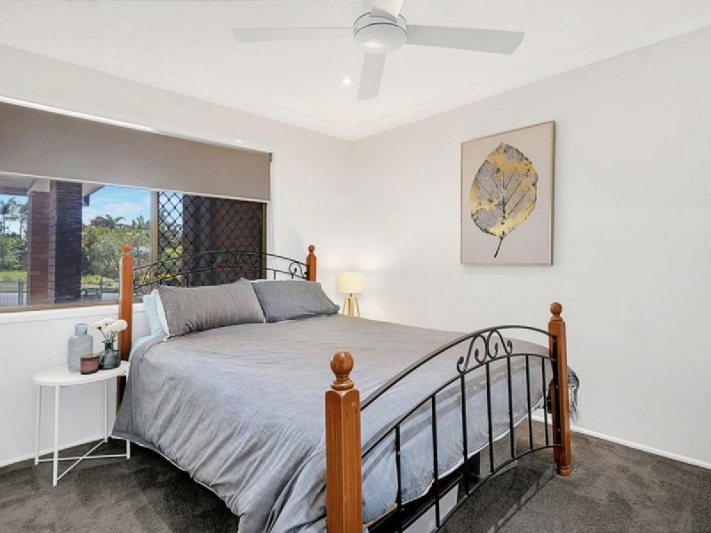 11 Jacaranda Road, Capalaba QLD 4157