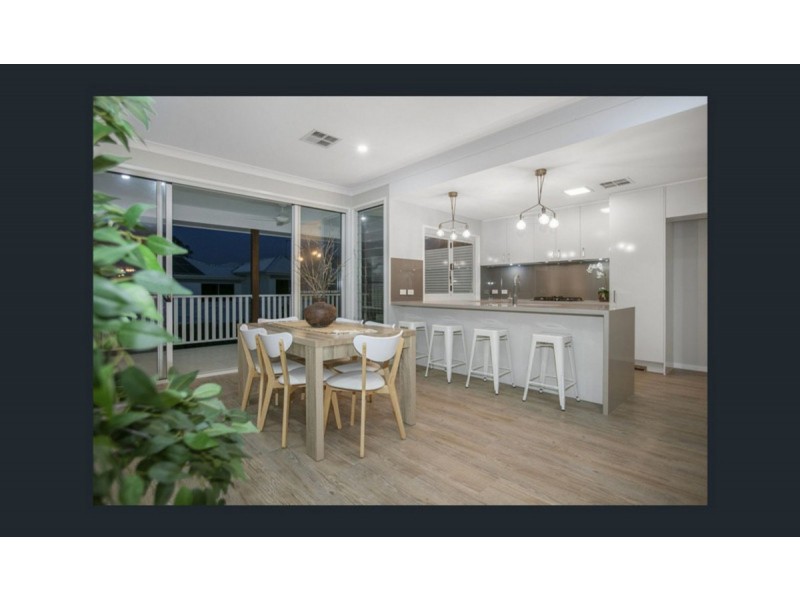 27/100-106 Sturgeon Street, Ormiston QLD 4160