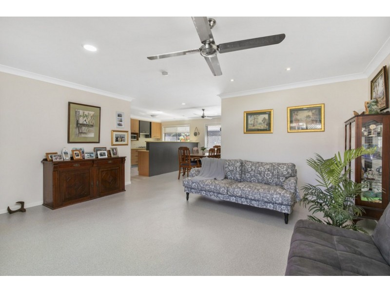21 Thompson Street, Victoria Point QLD 4165