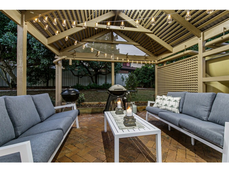 2 Montgomery Drive, Wellington Point QLD 4160