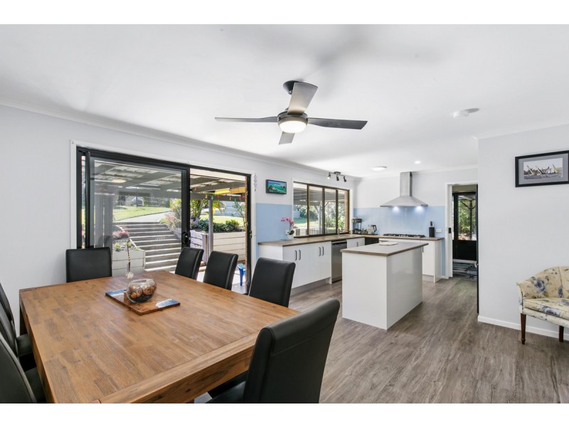 12 Buenavista Avenue, Thornlands QLD 4164