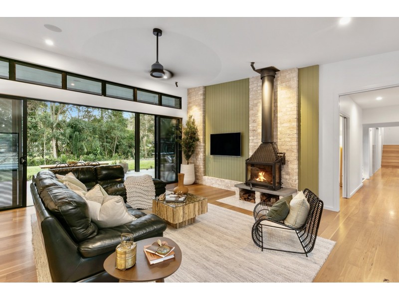 62 Winston Road, Sheldon QLD 4157